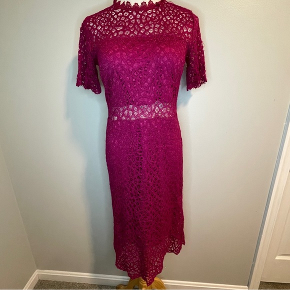 LOVE x Design Lace Sheer Panel Knee Length Sheath Dress Magenta Berry - Picture 2 of 6